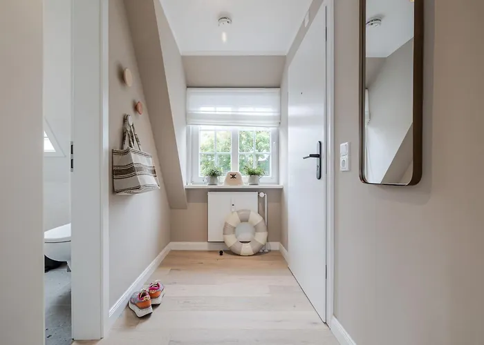 Kajuete #11 Dock 6a Westerland