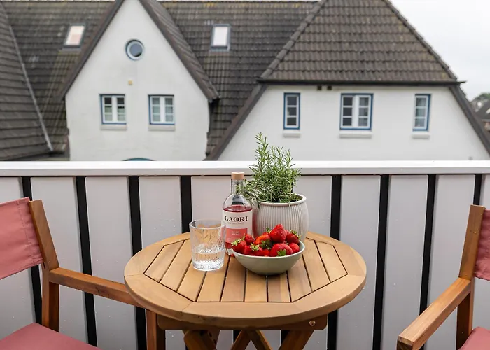 Kajuete #11 Dock 6a Apartament